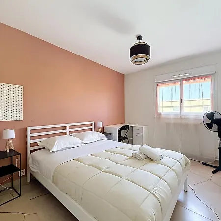 Spacieux 3 Equipe 7 Personnes * Clermont-Ferrand