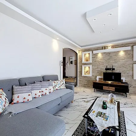 Spacieux 3 Equipe 7 Personnes Apartment